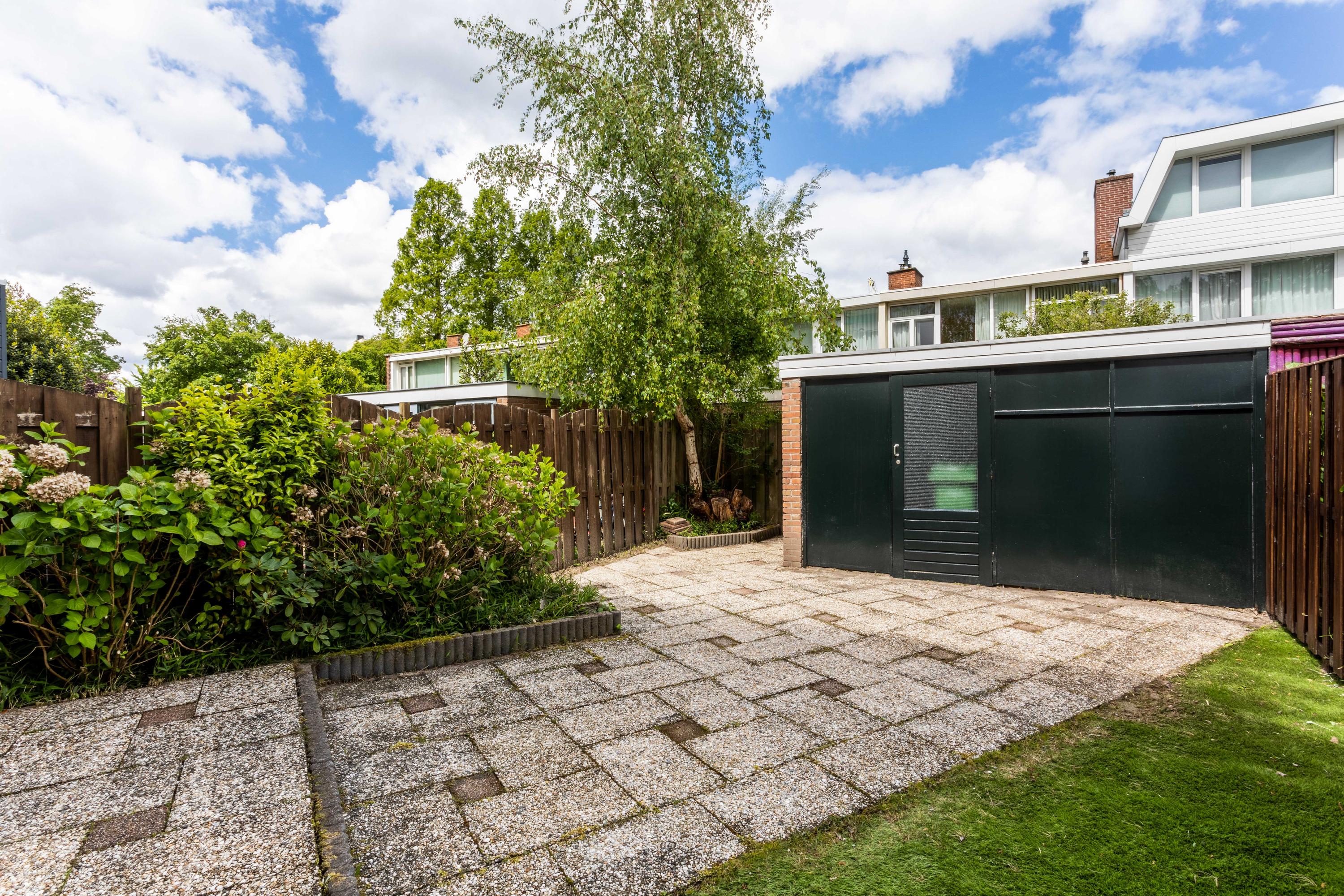 Tussenwoning te huur: Biesbosch 10, Amstelveen