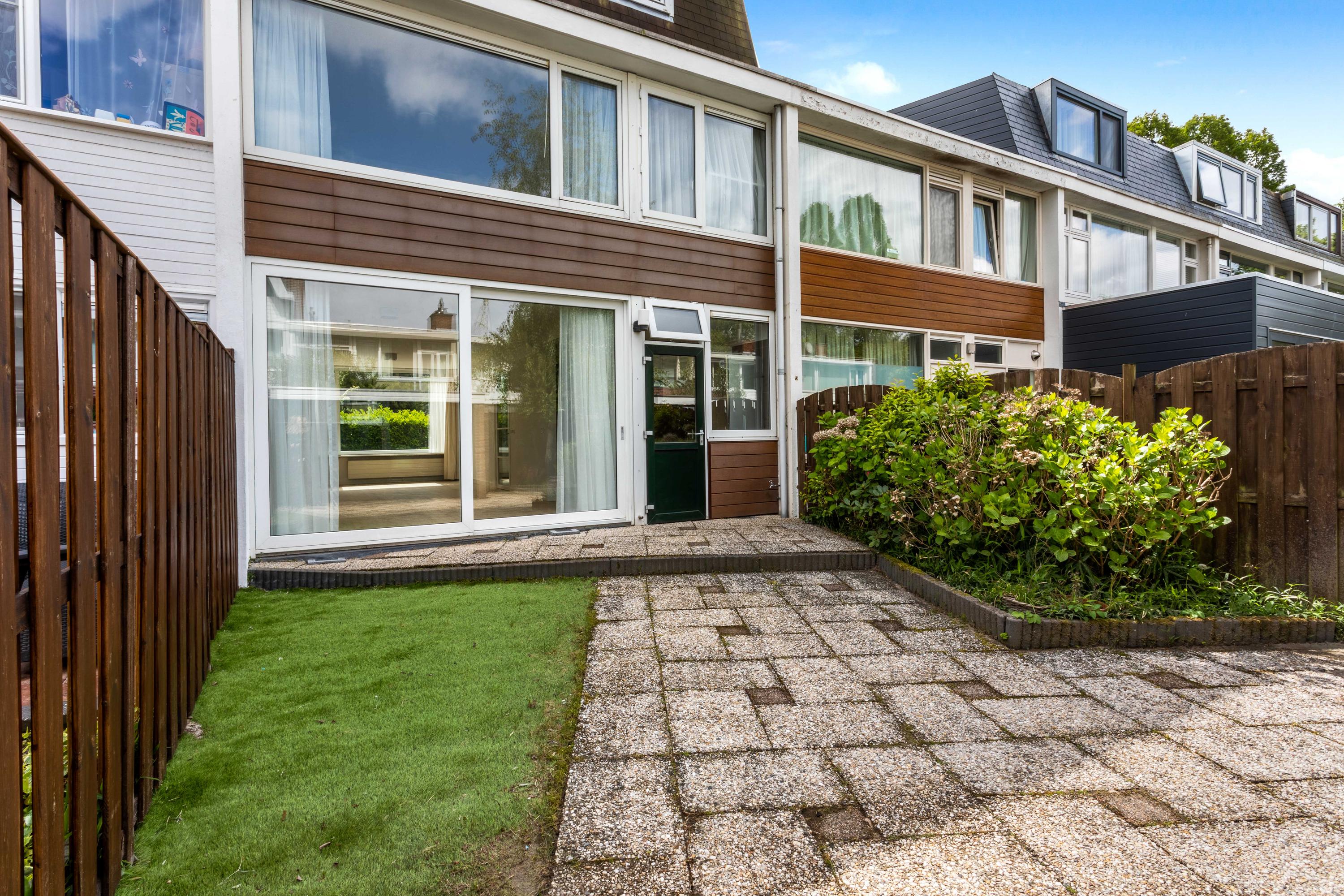 Tussenwoning te huur: Biesbosch 10, Amstelveen