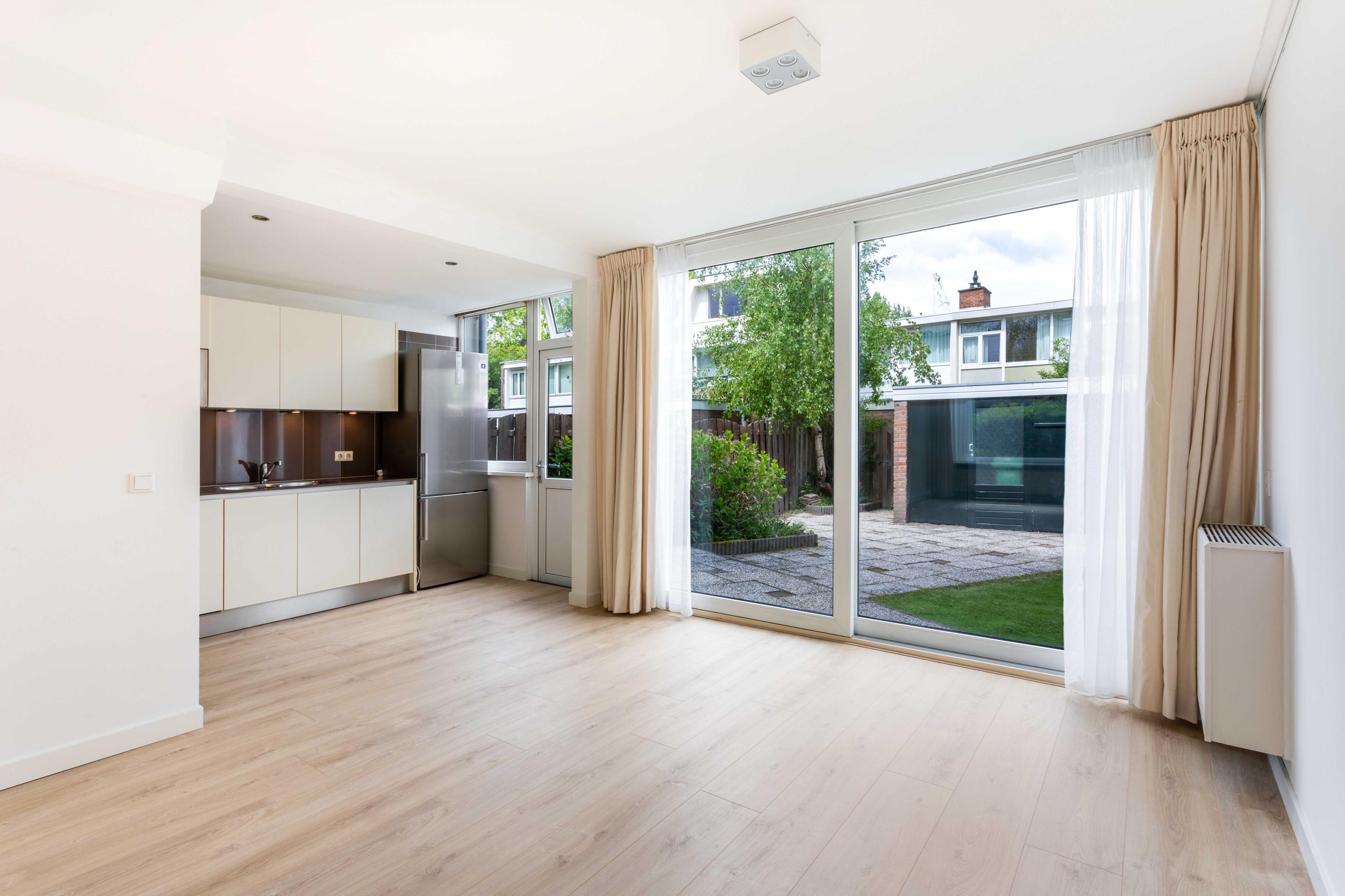 Tussenwoning te huur: Biesbosch 10, Amstelveen