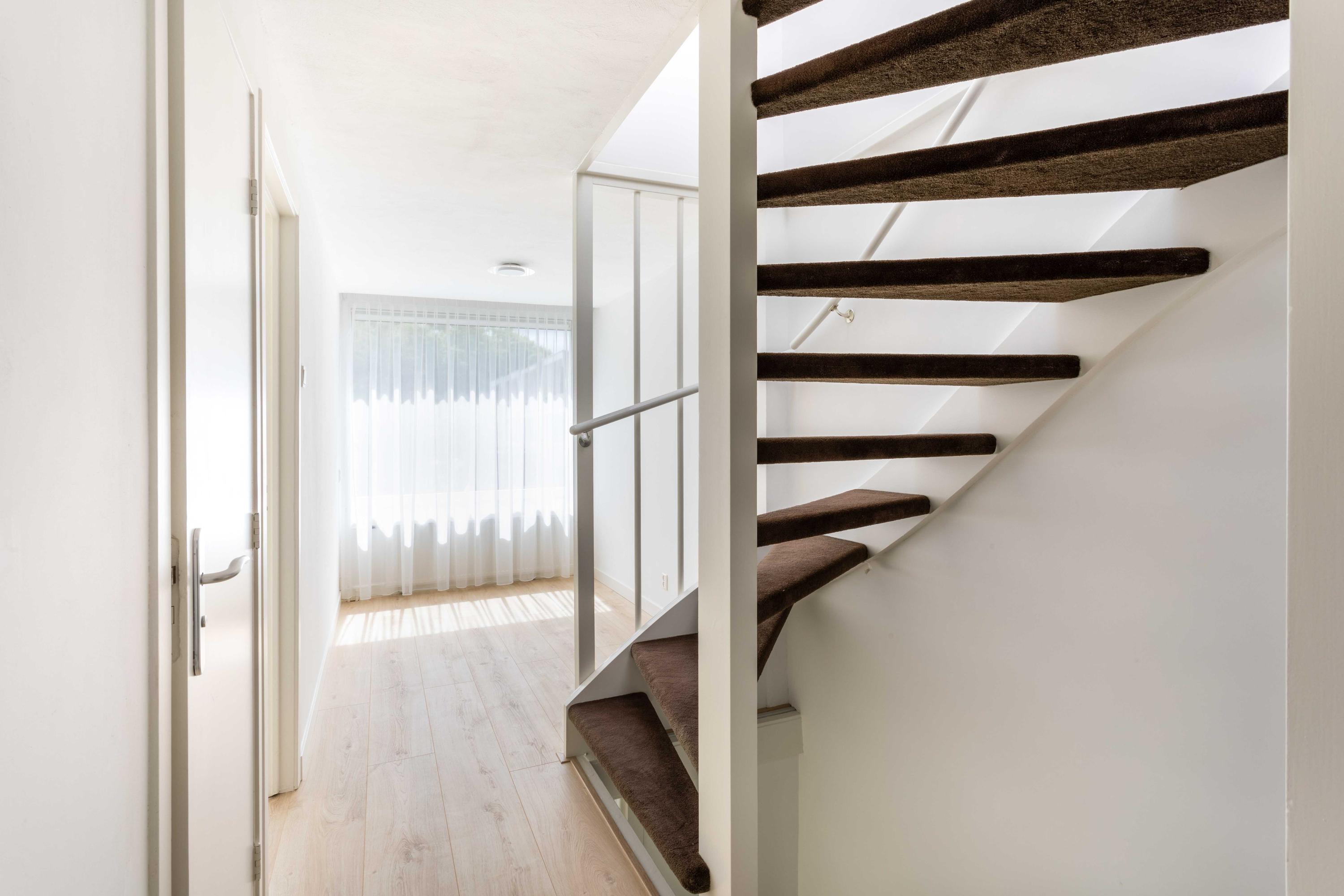 Tussenwoning te huur: Biesbosch 10, Amstelveen