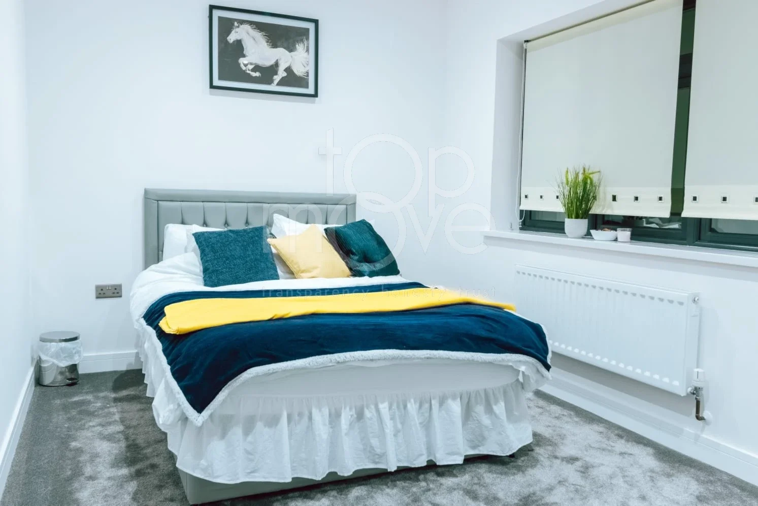 Flat Banstead Road in Greater London