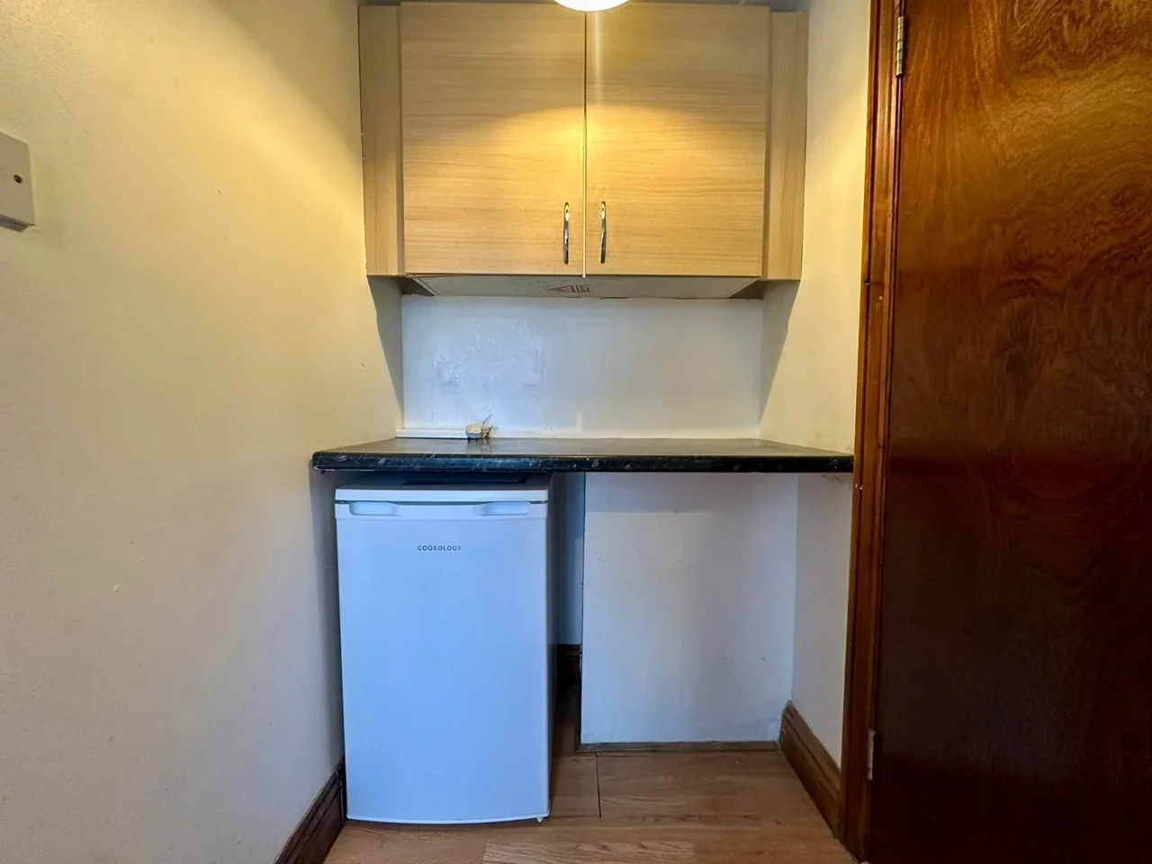 Flat Freelands Avenue in Greater London