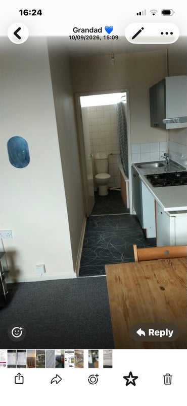 Flat Longshaw Street in Warrington