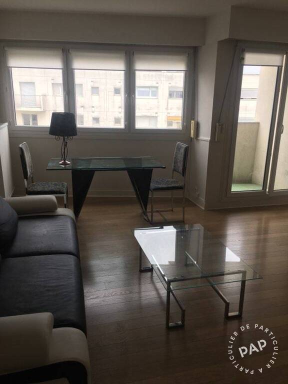 Flat Place Rabelais in Tours