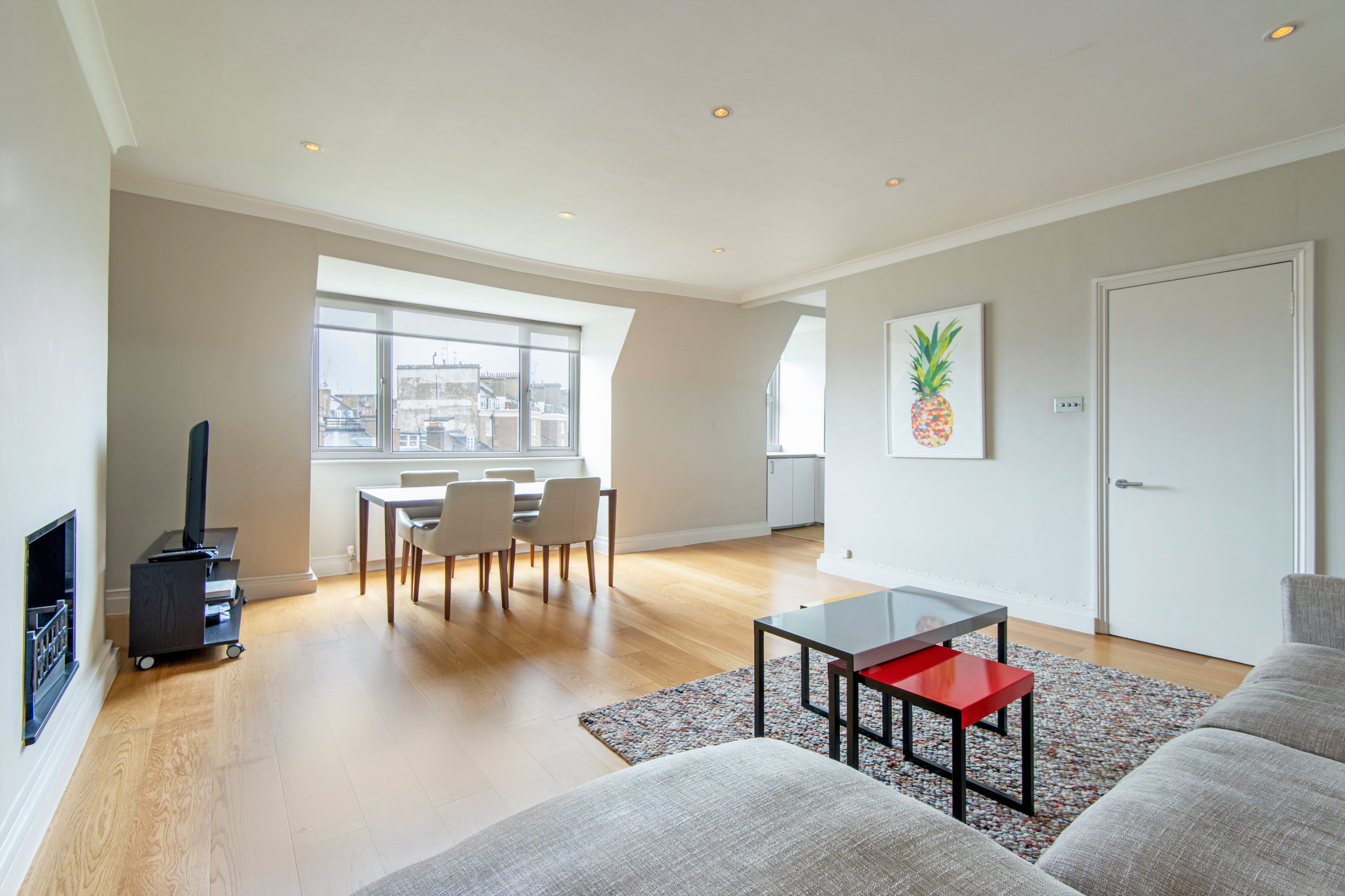 Flat Randolph Crescent in City of Westminster