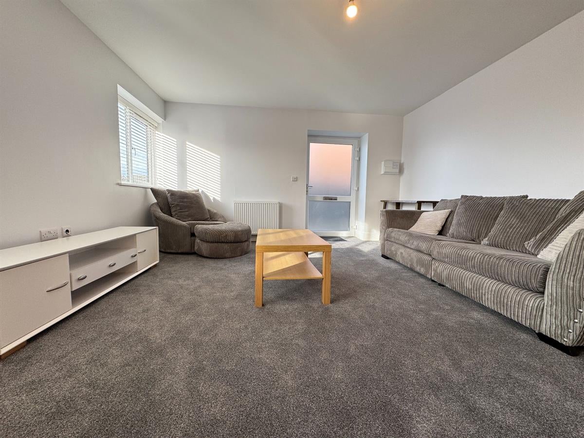 Flat Stanhome Square in Nottingham