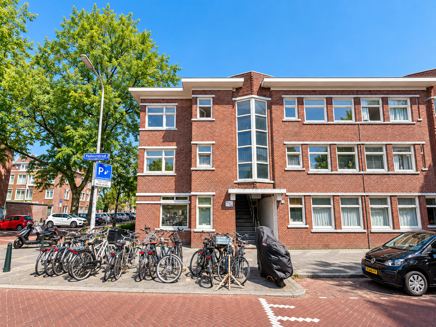 Appartement te huur: Pasteurstraat 148, 'S-Gravenhage