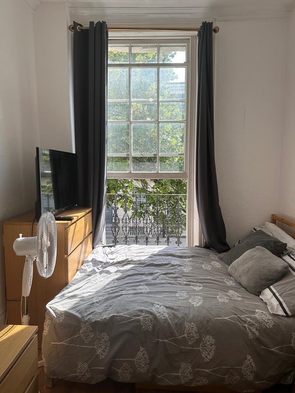 Room Acton Street in Greater London