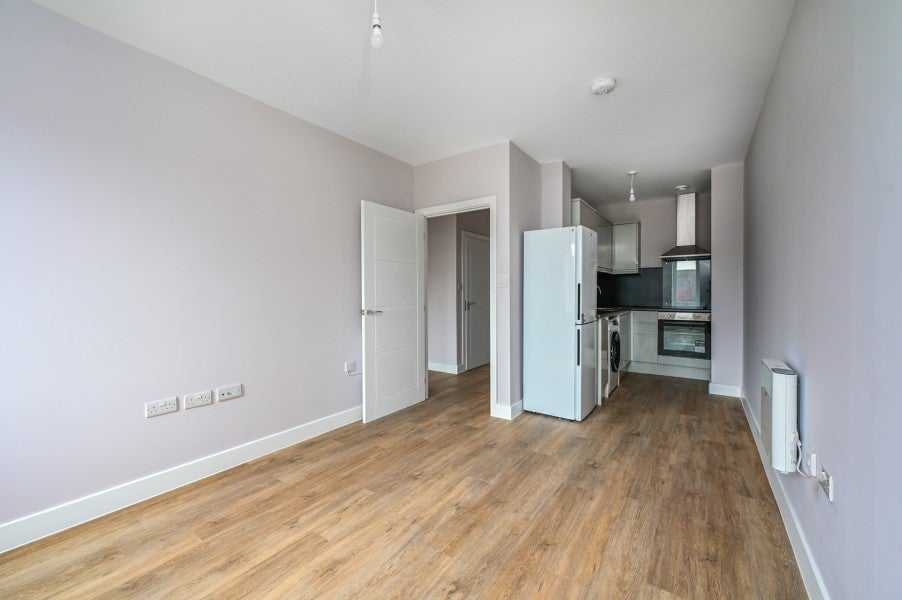 Flat London Road in Surrey Heath