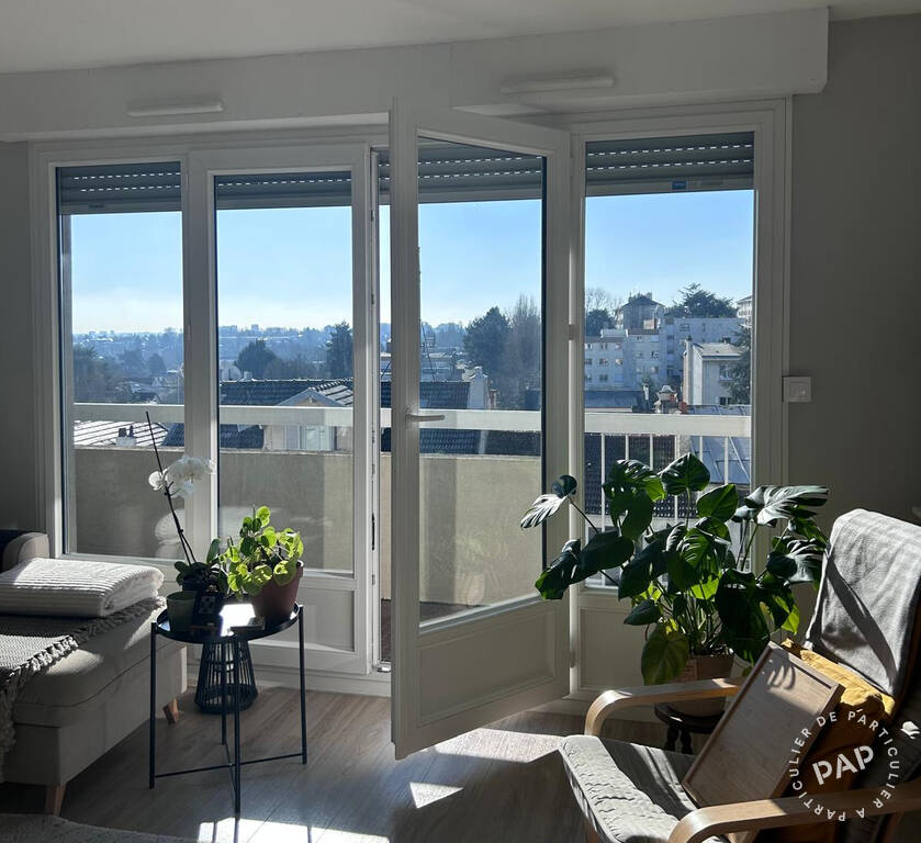 Appartement Avenue Édouard Herriot à Le Plessis-Robinson