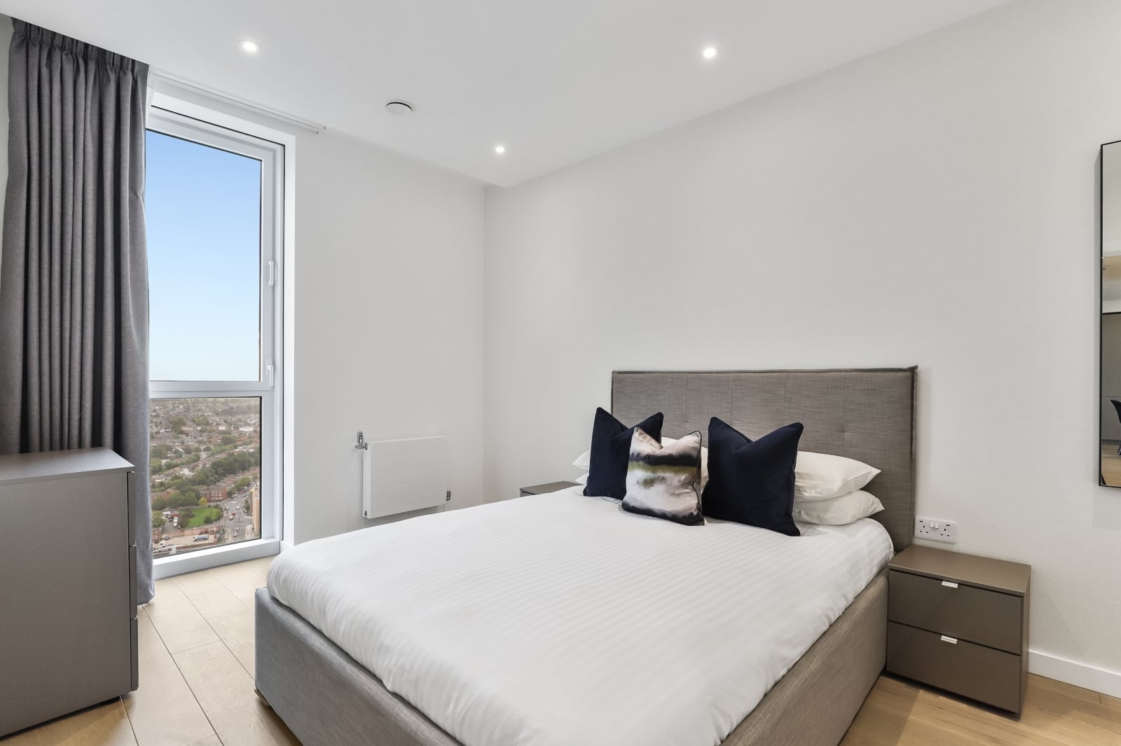 Flat Fortunes Walk in Greater London