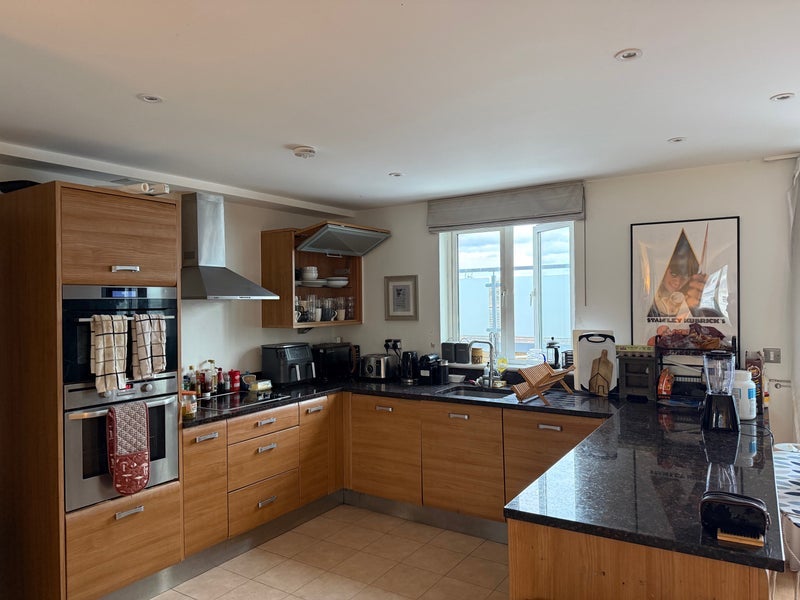 Room Clapham High Street in Greater London