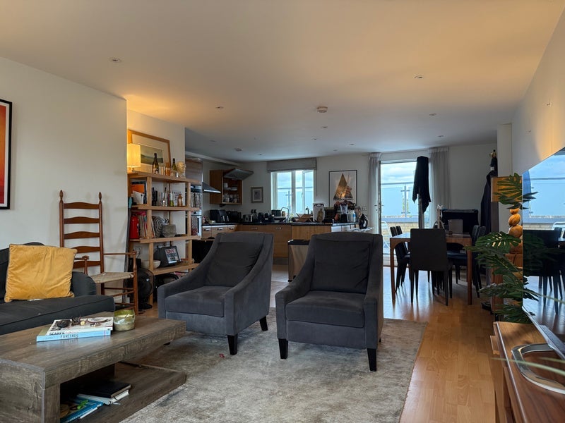 Room Clapham High Street in Greater London
