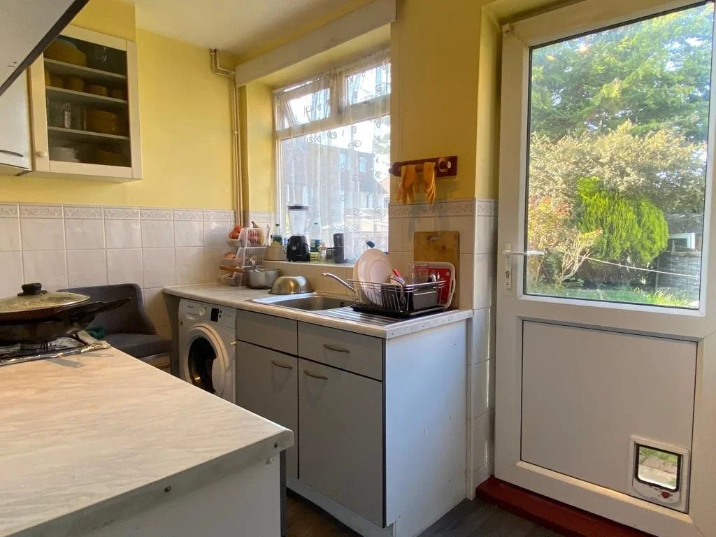 House Newhouse Walk in Greater London