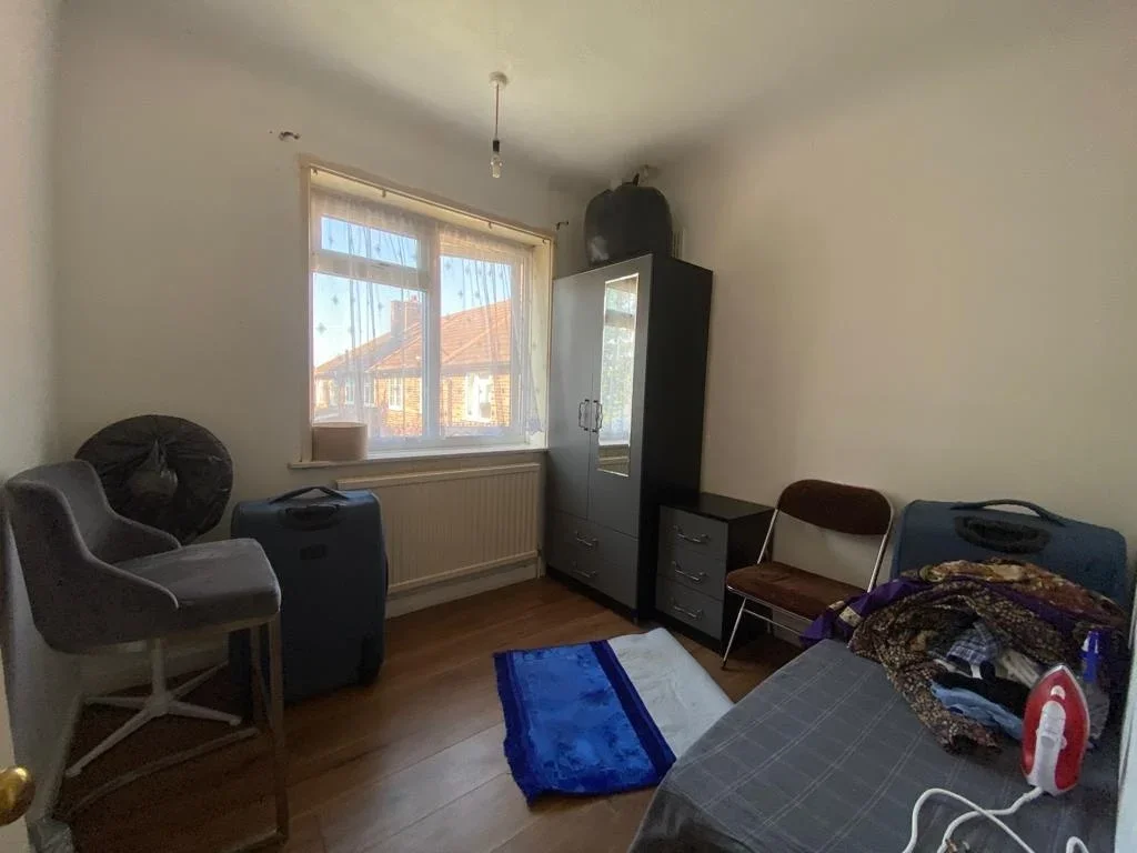 House Newhouse Walk in Greater London