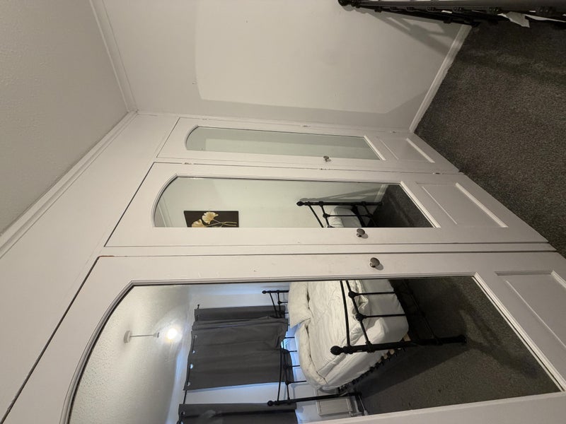 Room Courtland Grove in Greater London