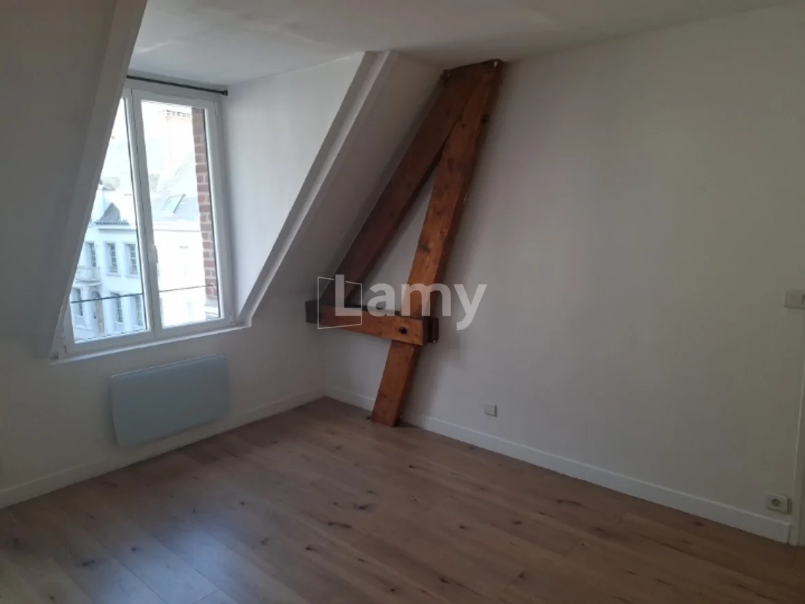Flat Rue Boucher de Perthes in Abbeville