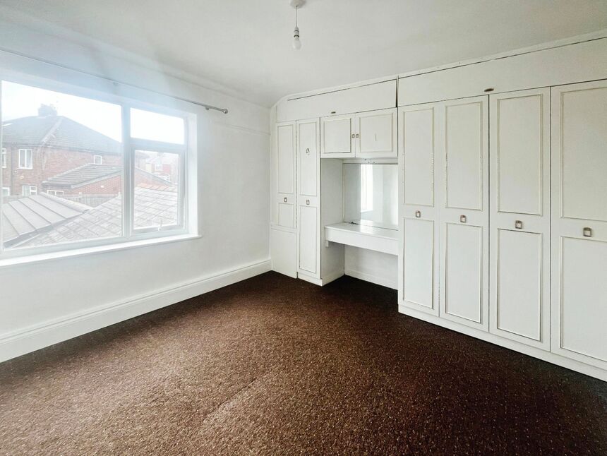 Flat Warrington Road in Whiston