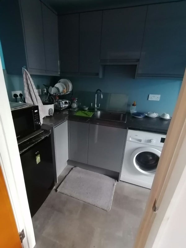 Room Ronald Street in Greater London