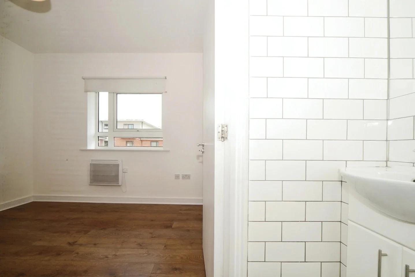 Flat Highfield Close in Greater London