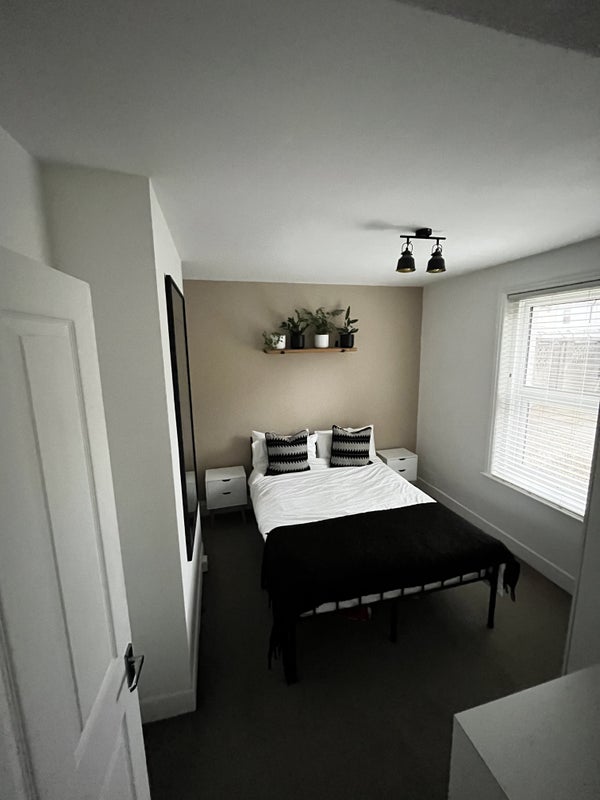 Room Castle Road in Bournemouth