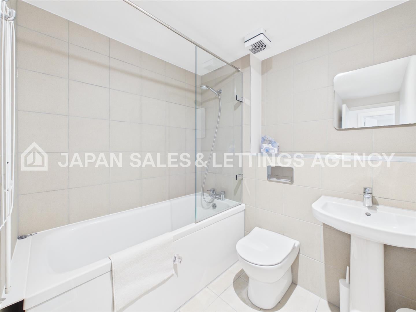 Flat Vincent Square in City of Westminster
