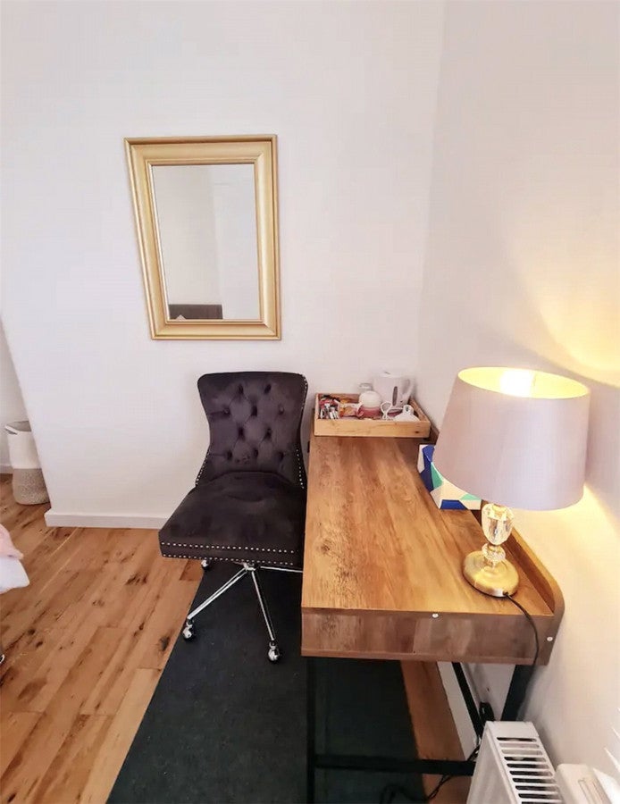 Room Ardoch Road in Greater London