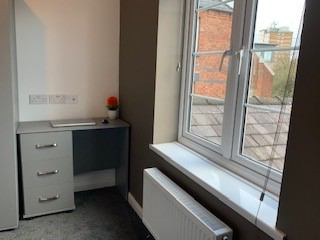 Room Queen Street in Stourbridge