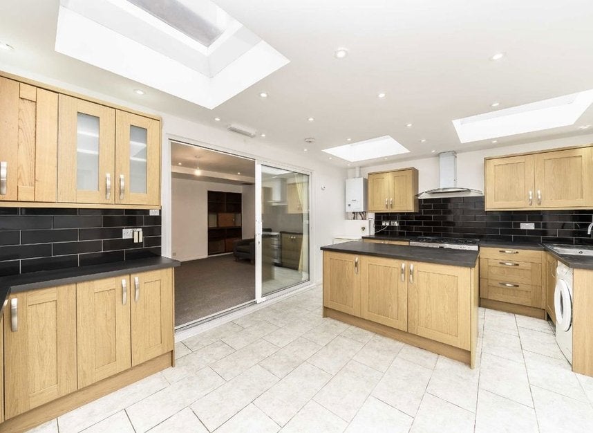 House Anderton Close in Greater London