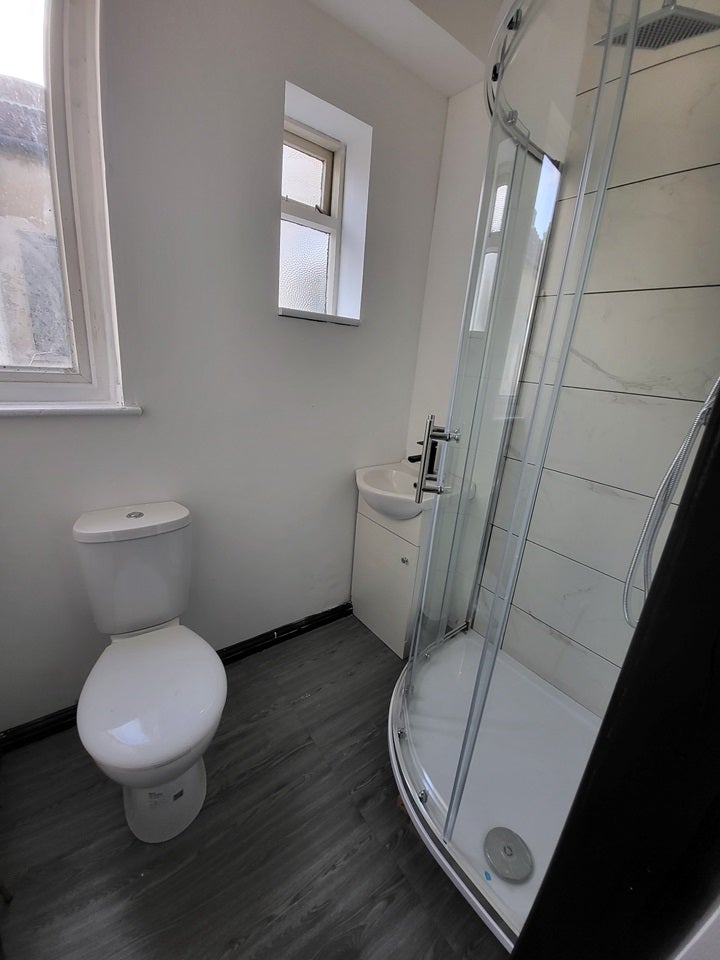 Room West Road in Southend-on-Sea