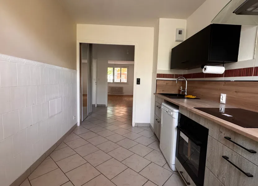 Appartement Avenue Charles de Gaulle à Tassin-la-Demi-Lune