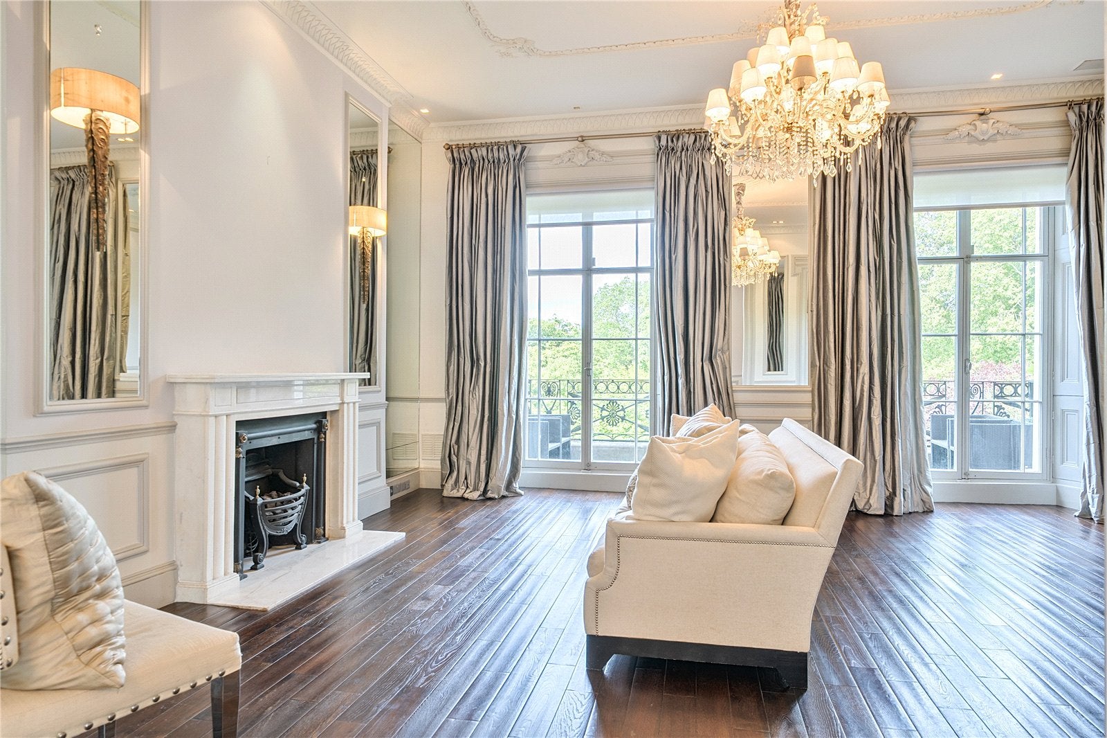 House Hanover Terrace in City of Westminster