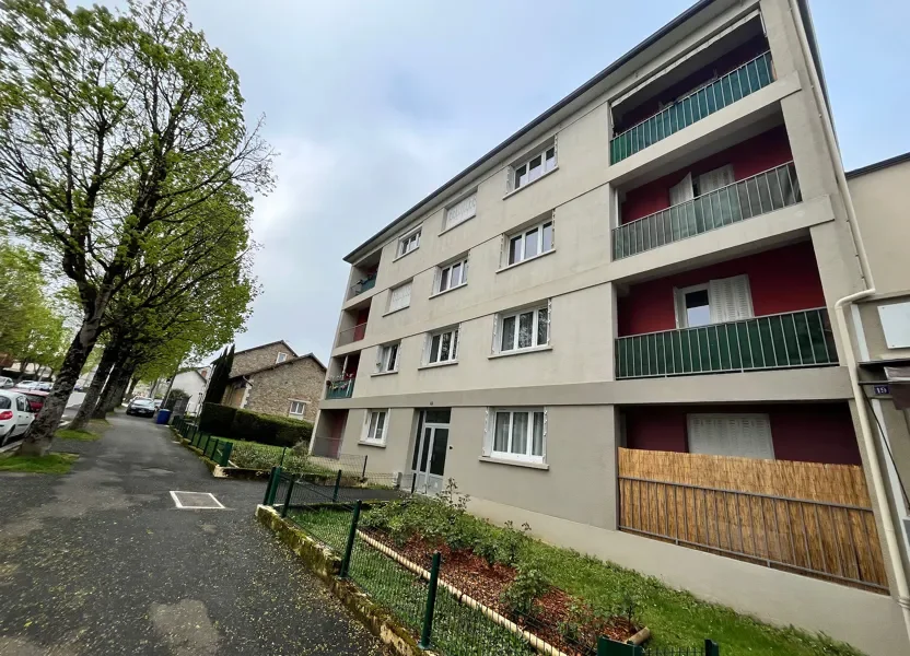 Flat Place Sabinus Valière in Limoges
