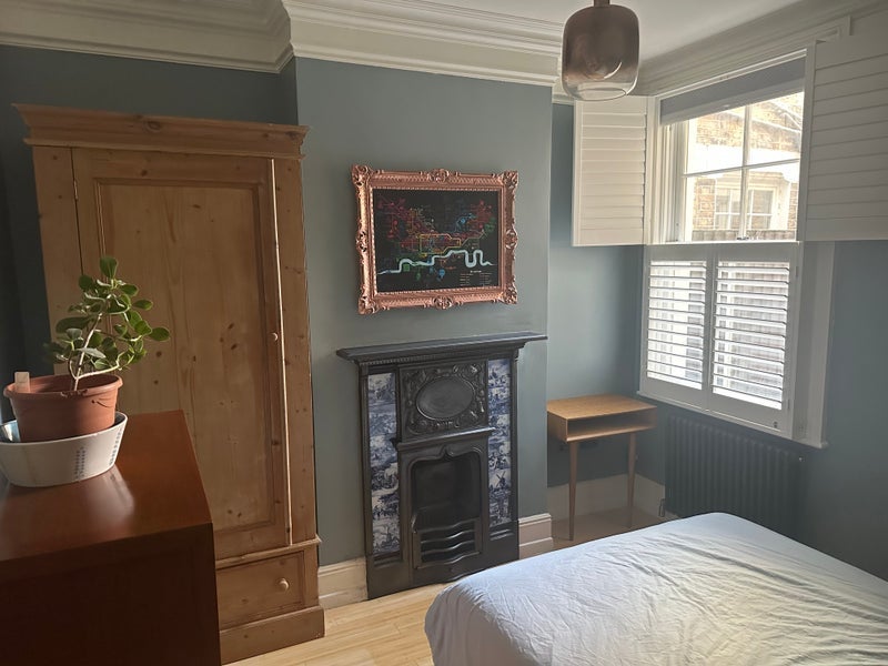 Room John Ruskin Street in Greater London