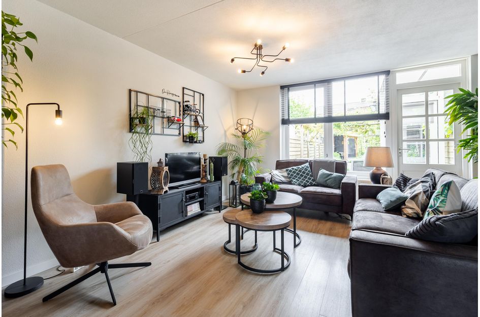 Hoekwoning te koop: Breedewaij 64, Hardinxveld-Giessendam