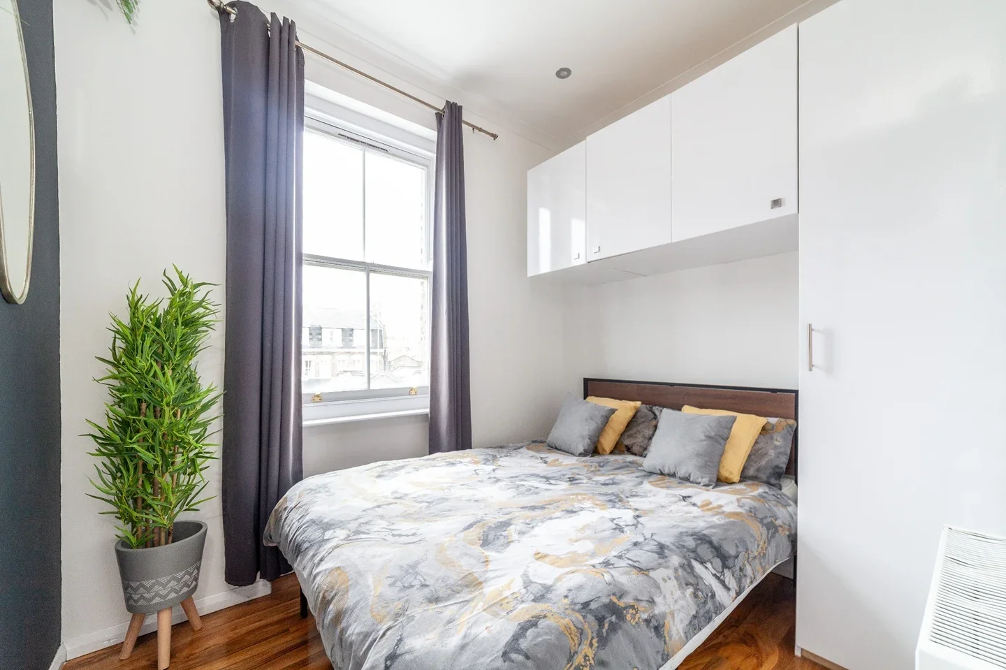 Flat Praed Street in City of Westminster