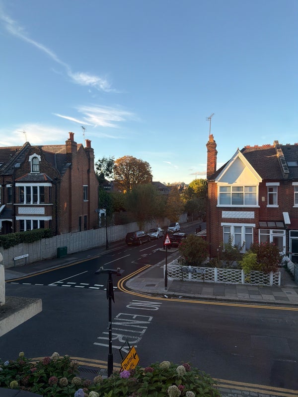 Room Coleridge Road in Greater London