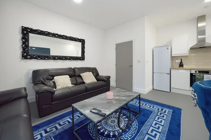 Flat Mount Stuart Square in Cardiff