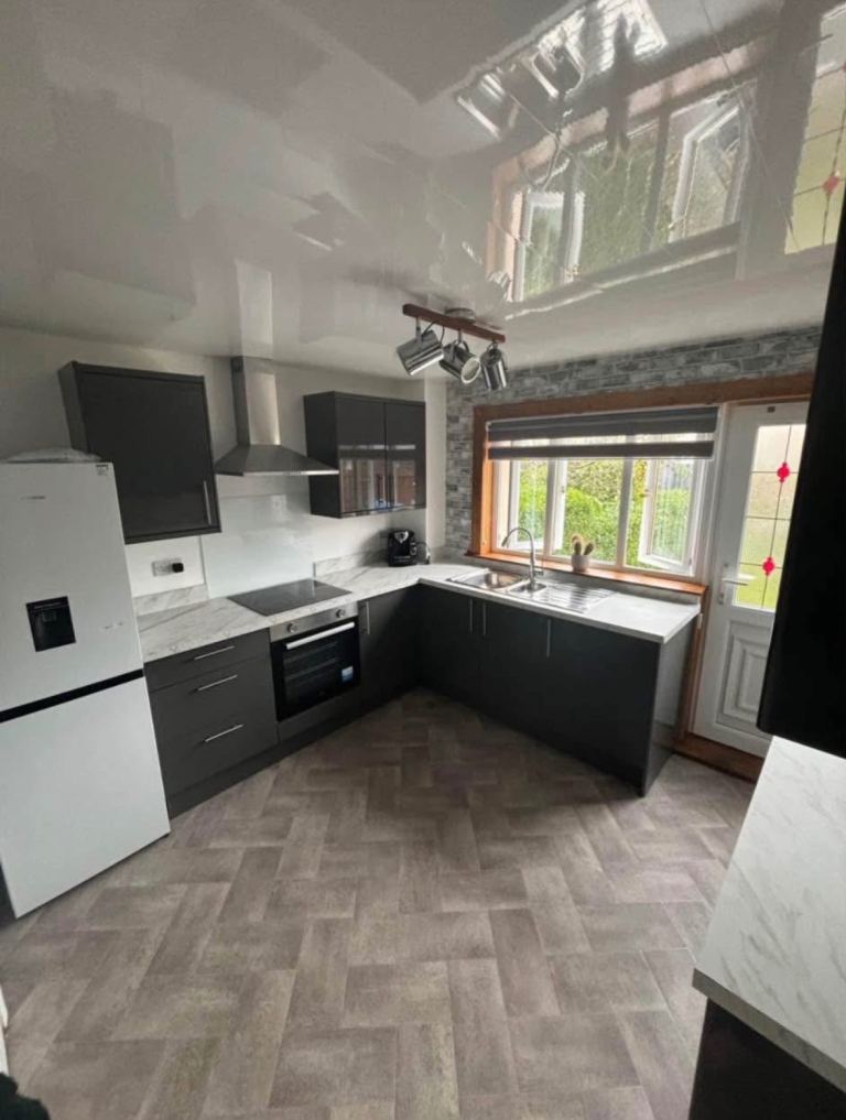 House Shiel Place in Irvine