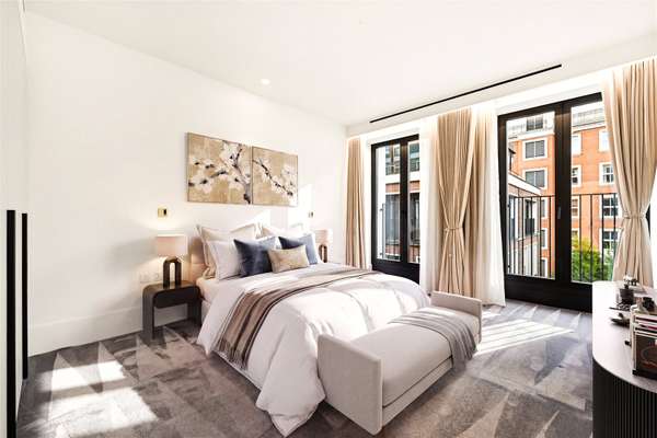 Flat Kensington Church Street in Greater London
