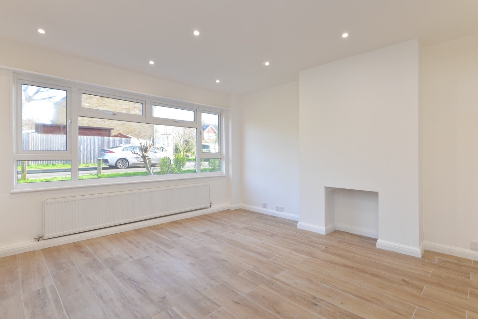 House Spinners Close in Ashford