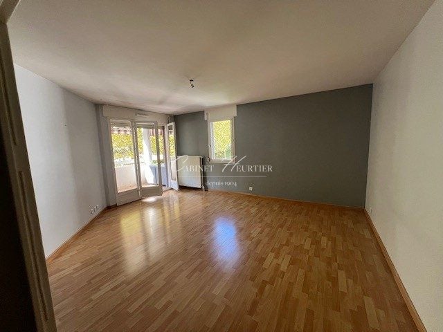 Flat Rue George Sand in Voiron