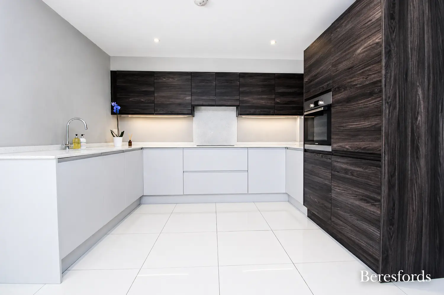 Flat Westbury Road in Brentwood