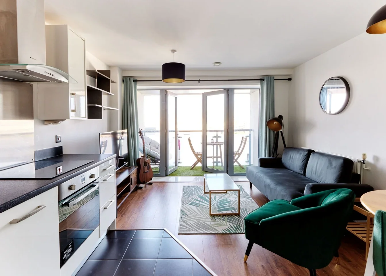 Flat Vernon Road in Greater London