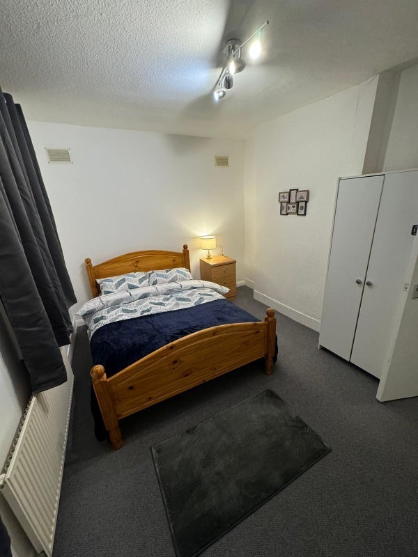 Room Glenfall Street in Cheltenham