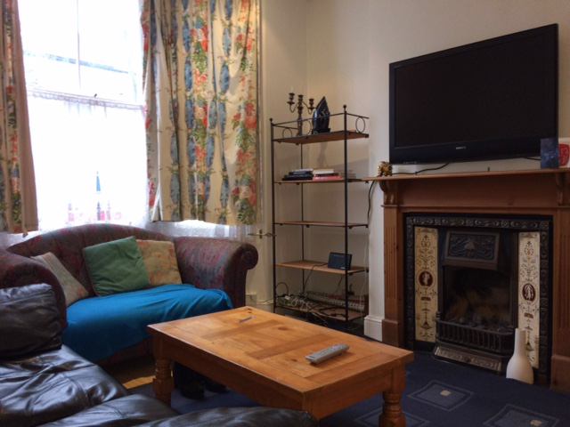 Room Gwalior Road in Greater London
