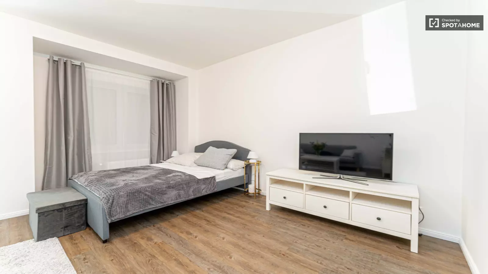 Wohnung Weißenburger Straße in Berlin