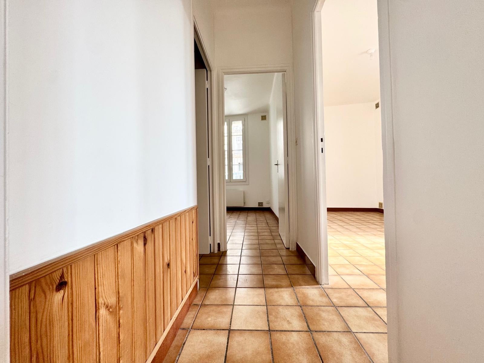 Flat Rue Antoine Champroux in Nîmes