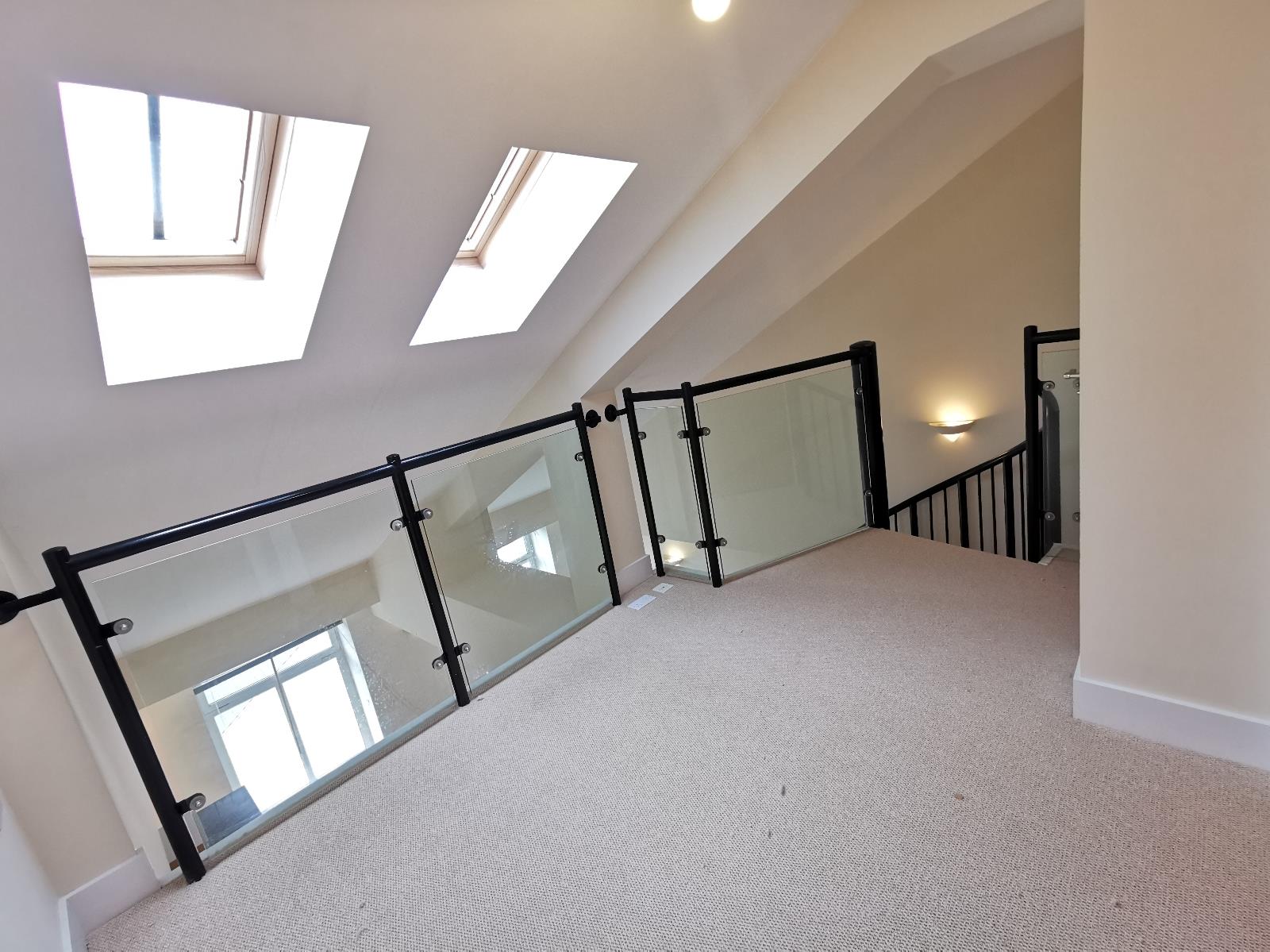 Flat Rotary Close in Kirklees