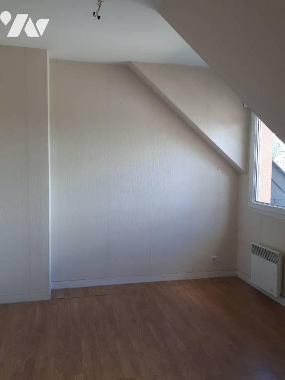 Flat Rue Gaëtane Bouffay in Lisieux